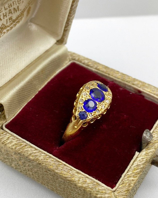 Antique 18ct gold sapphire doublet and diamond ring size O1/2 ( US 7.5)