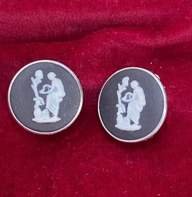 Vintage Wedgwood Jasper ware black cameo clip on earrings