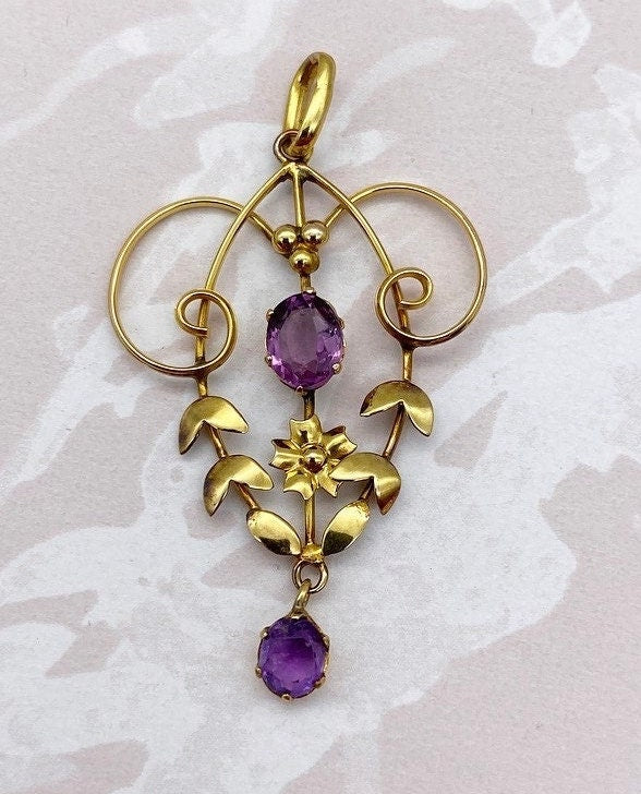 Antique pendant 9ct gold amethyst lavalier pendant