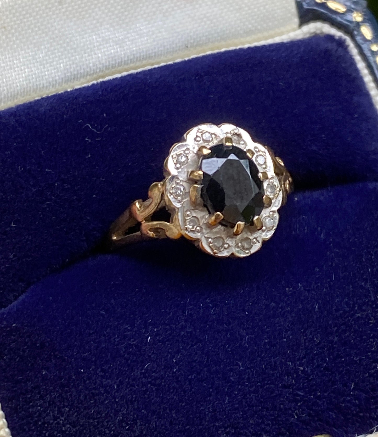 Art Deco 9ct gold sapphire and diamond ring size M 6.25