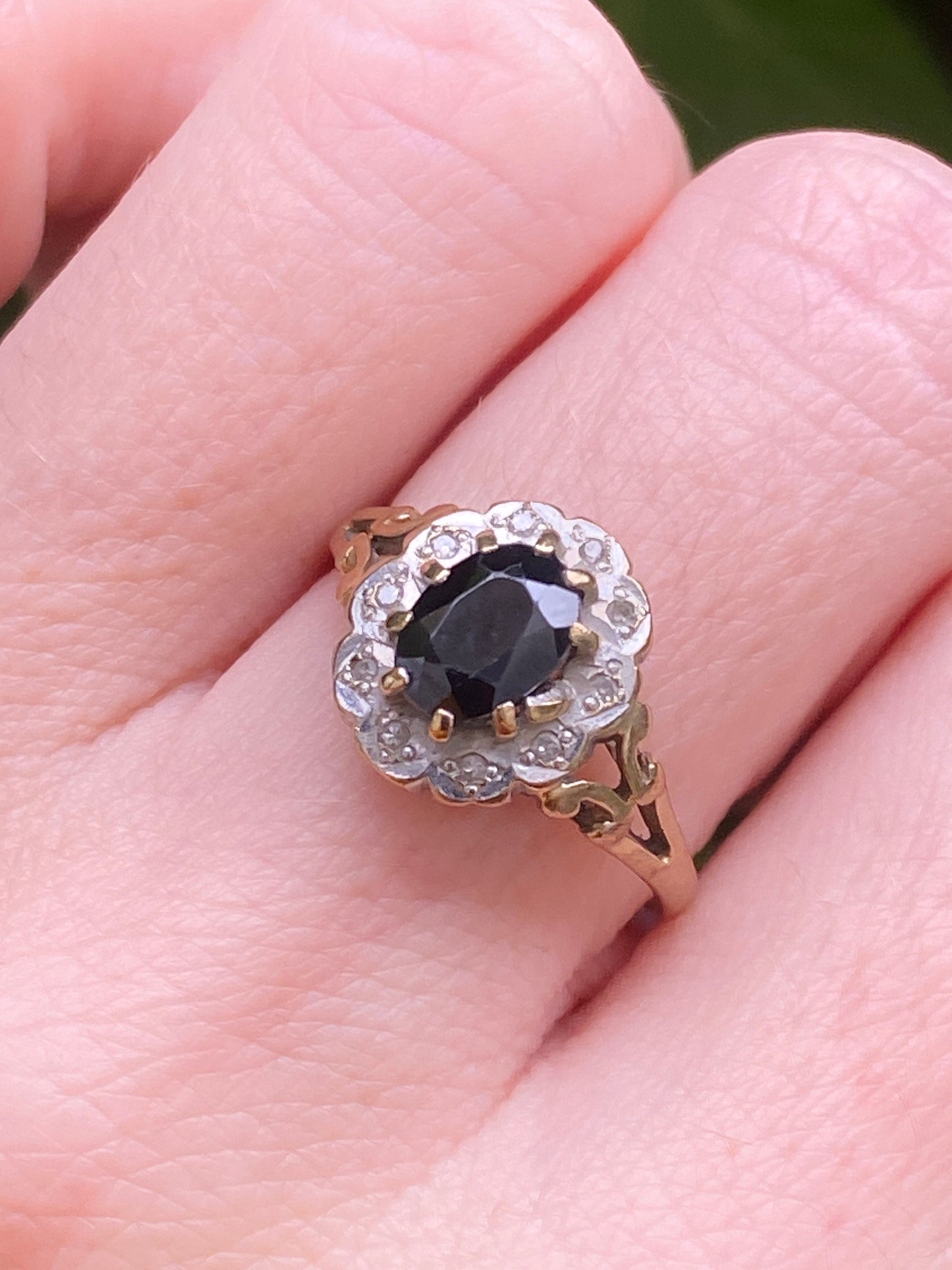 Art Deco 9ct gold sapphire and diamond ring size M 6.25